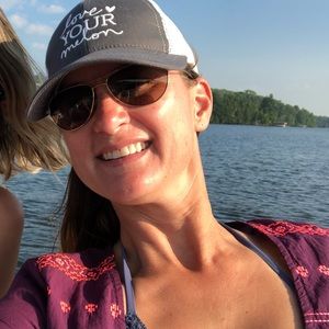 Meet your Posher, Nicole